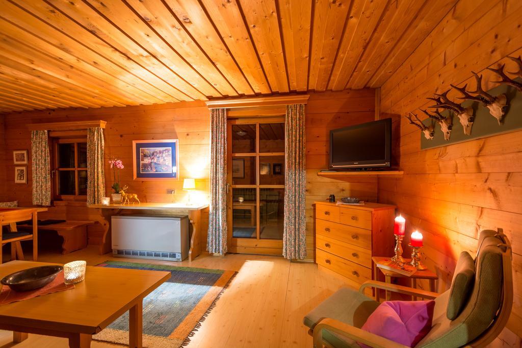 Chalets Ebner Eben Im Pongau Phòng bức ảnh